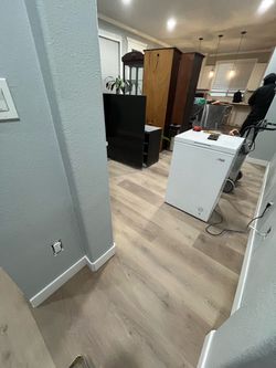 CLICK VINLY 🔥 SPC VINYL FLOORING SPECIAL — $1.39/SQ FT