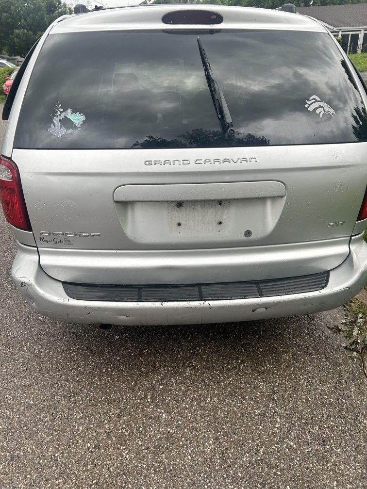 2005 Dodge Caravan Parts