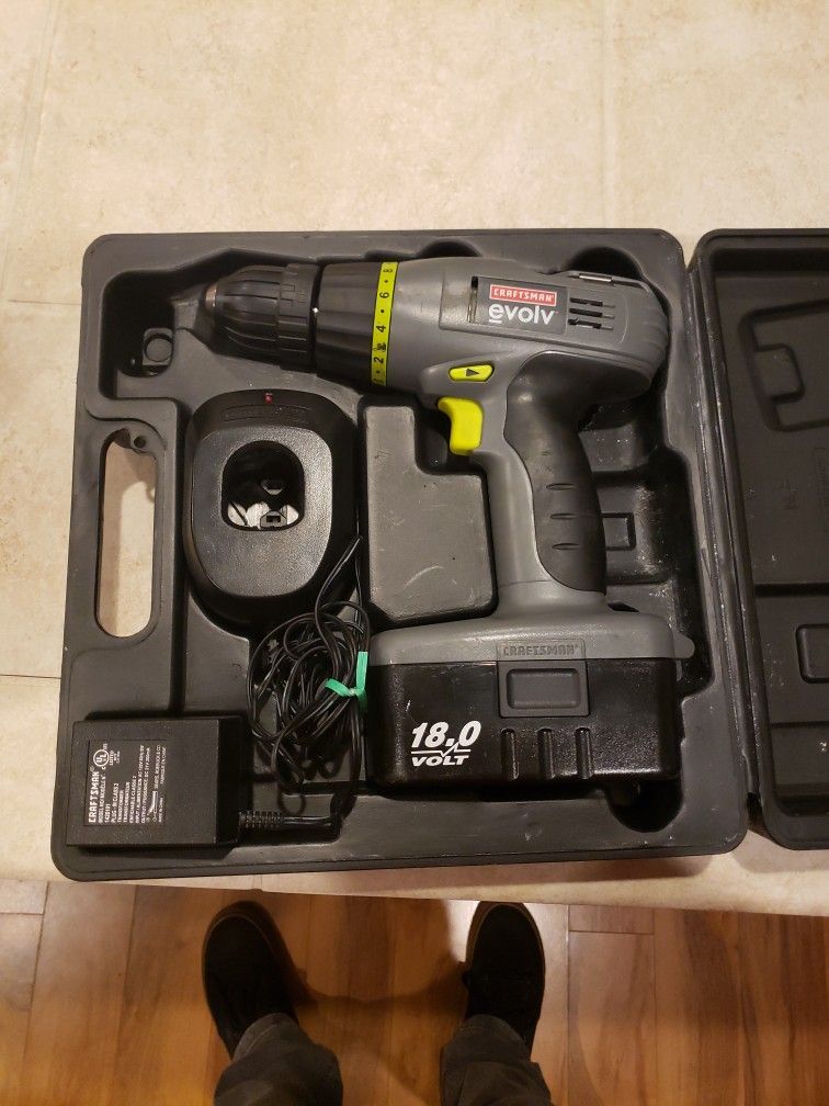 Craftsman Evolv 3/8 Inch 18 Volt Drill