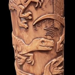 Universal Studios Jurassic Park World Velociraptor Dinosaur Tiki Cup Mug Plastic. 