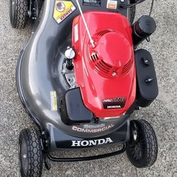 Brand New Honda Mower Hrc216