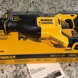 TOOL ONLY NEW DEWALT 20volt Xr Sawzall NEW