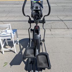 Schwinn Journey 4.5 Elliptical 