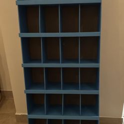 HOT WHEELS STORE DISPLAYS ! (Milwaukie,OR)