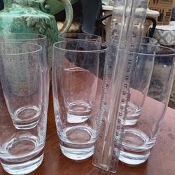 6-Drinking Glasses 7" Tall.... 