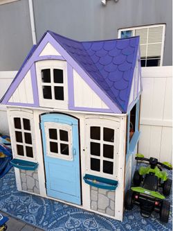 Wooden playhouse free!
