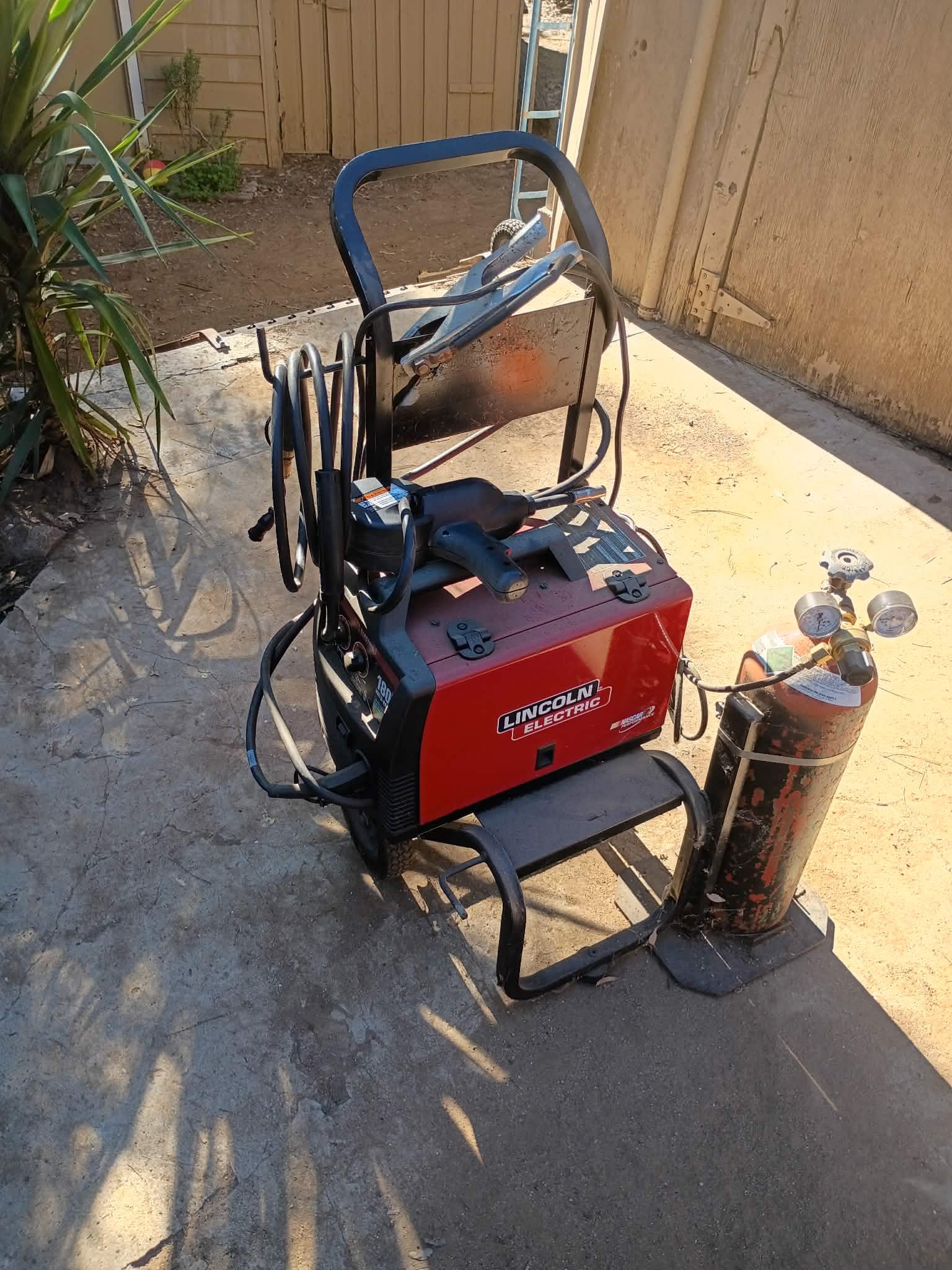 Lincoln 180 Mig Welder