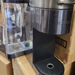 Keurig K-Supreme Plus SMART Coffee Maker 