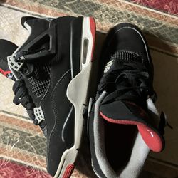 Jordan 4 breds 