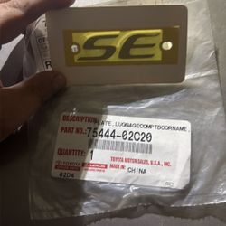 Toyota Corolla SE 2016-2019 Rear Deck Lid Emblem Badge 75444-02C20 NEW OEM