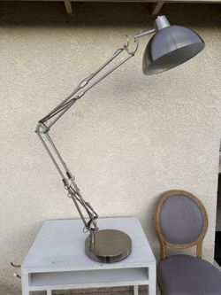 Oversized Adjustable task Floor lamp - silver