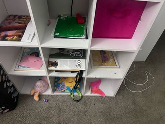 Kids shelf’s