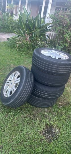 5Rims with tires