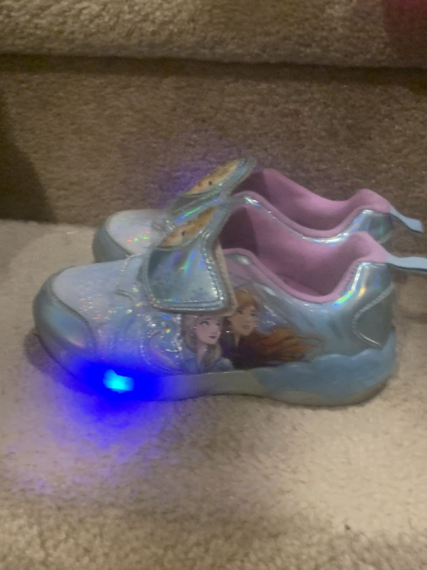 Light Up Girls Sneakers Size 11, Elsa And Ana