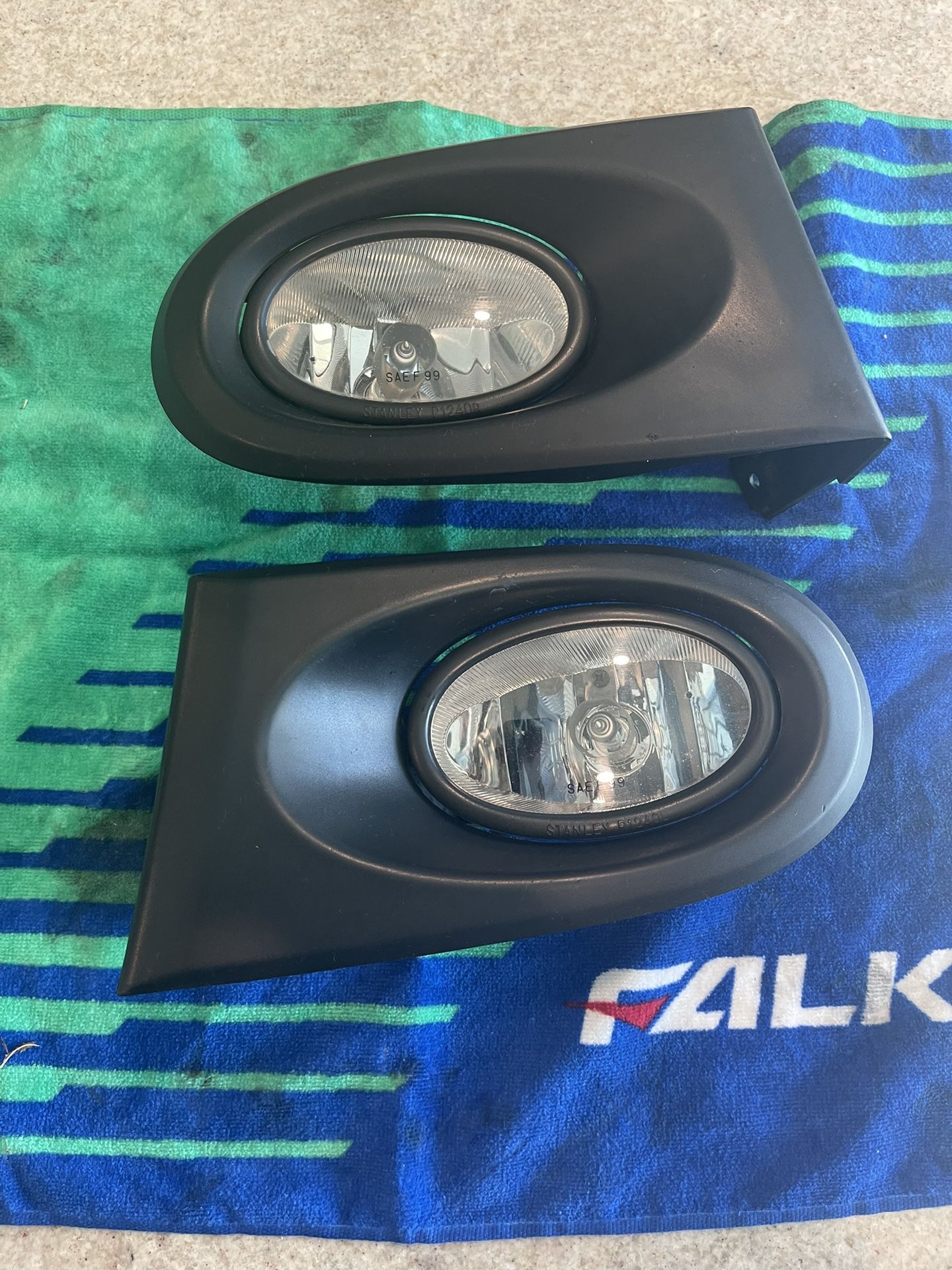 OEM Stanley 02-04 Acura RSX Foglights