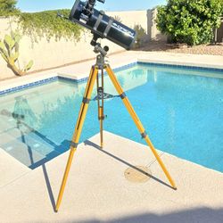 Orion ShortTube 4.5" Equatorial Reflector Telescope 