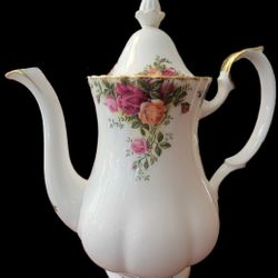 Vintage Royal Albert Old Country Roses Bone China