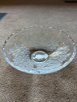 Studio Nova by Mikasa Winter Rose Glass Serving Bowl