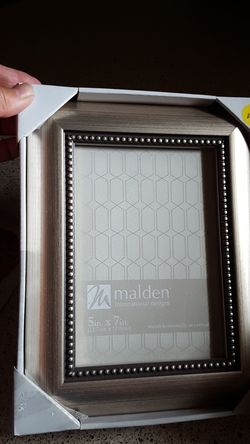 New 5x7 frames