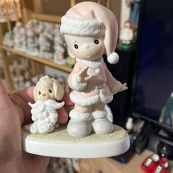 Precious Moments Figurines 