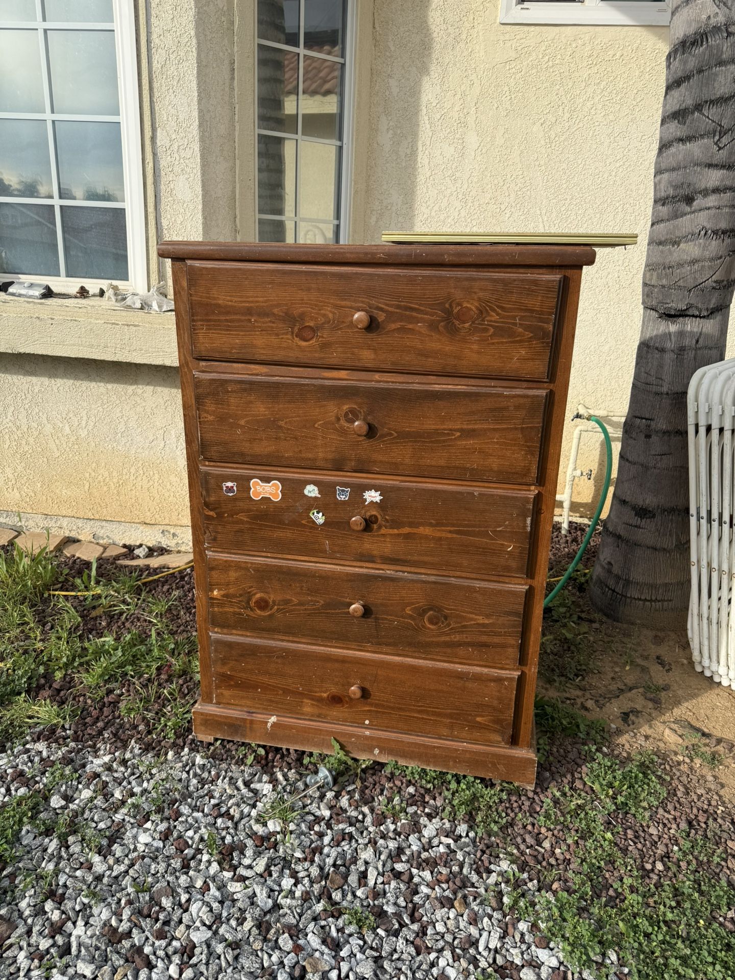 Dresser
