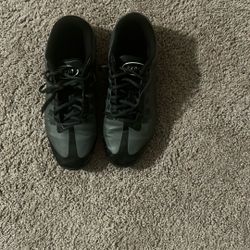cleats 10 