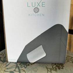Luxe Kitchen 4L Mini Fridge