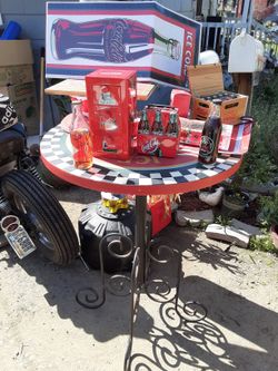 Cokecola Collectibles Clock Raidio, Table  ,and Other Pieces 