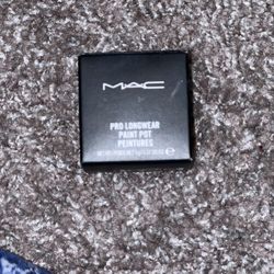 MAC Pro Longwear Paint Pot Peintures