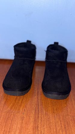 Black boots