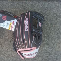 Wilson  Baseball Glove A 2000  