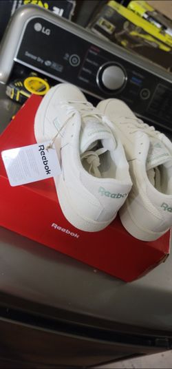 Brand new Reebok Club C Revengue Unisex Tennis shoe size 9.5 (Retail 70$)