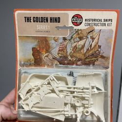 Vintage Boats & Huge Vintage Lot 