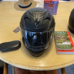 ScorpionEXO EXO-T520 Golden State Helmet (Matte Black)