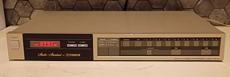Fisher FM-77 AM FM Stereo Tuner