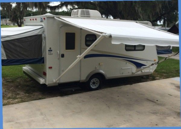 Photo In Excellent Condition! 2010 Jayco jay Feather.$800