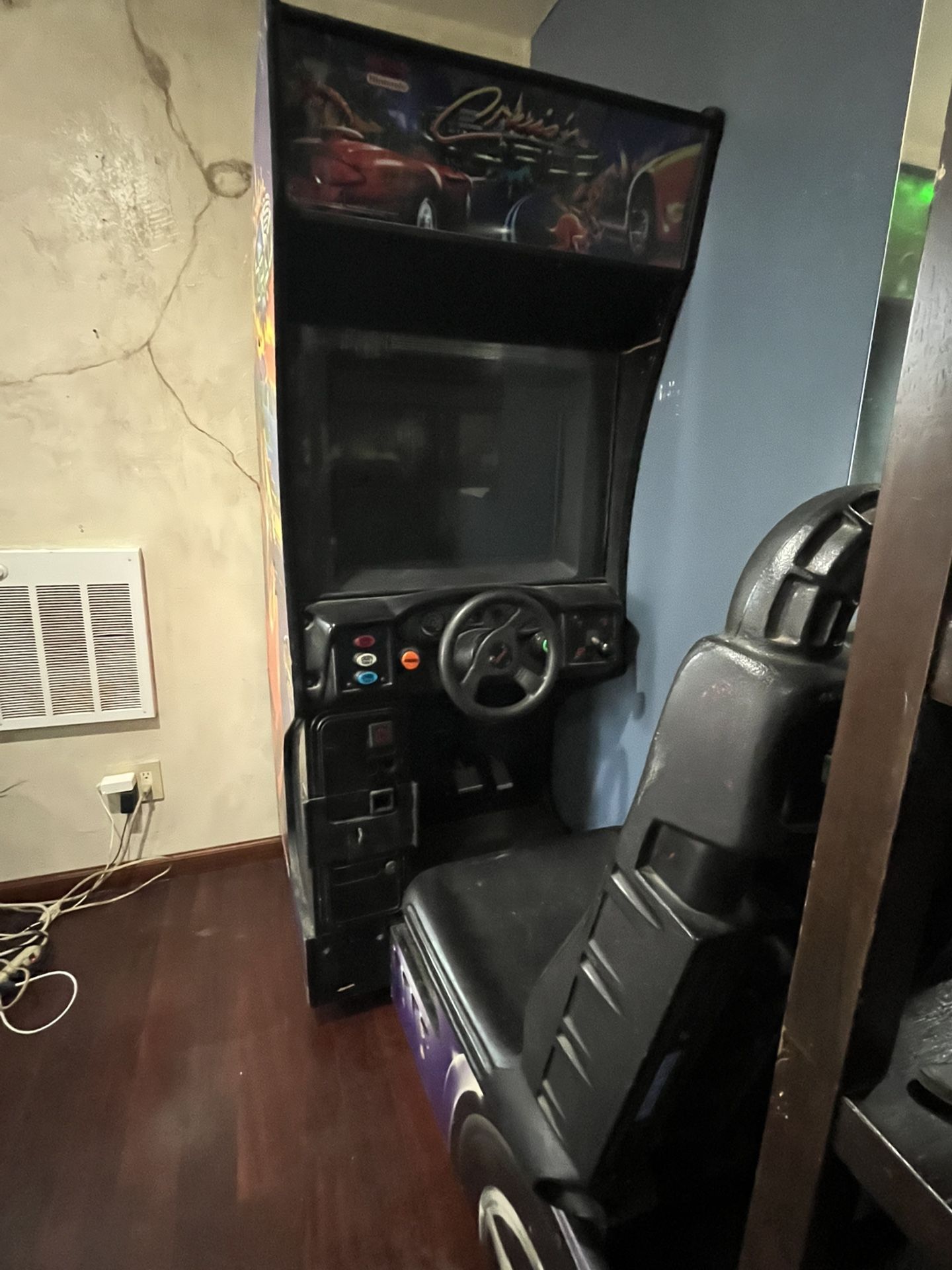Nintendo MidWay Cruising World Arcade Game