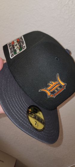 Detroit Tigers hats size 7 1/2