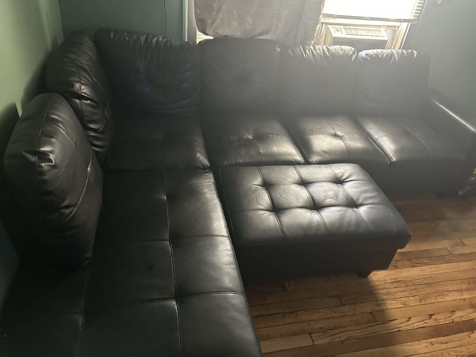 Black L Shaped Sectional W/ottoman
