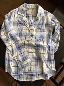 UGG Flannel Shrit Nee Never Worn size XS