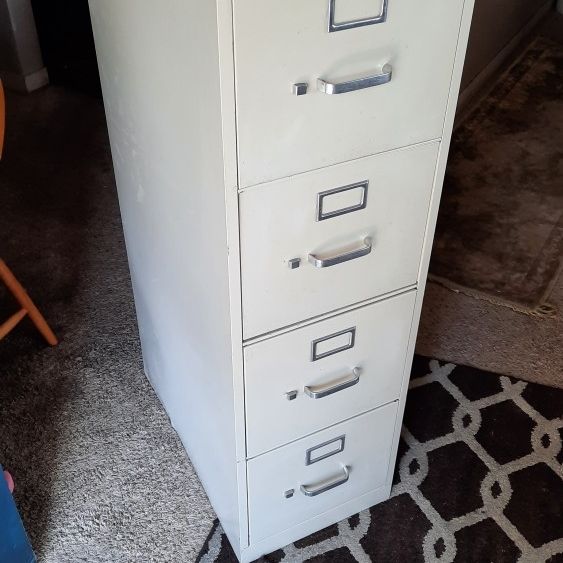 Hon 310 Series 4 Drawer Vertical File Matttroy