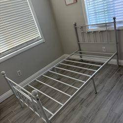 White Metal Twin Bed Frame 