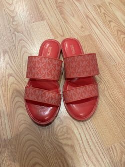 Women sandals