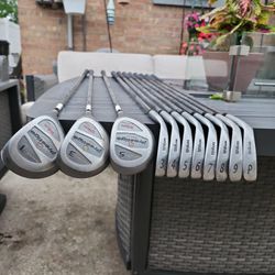 Wilson Golf Club Set + Miscellaneous 