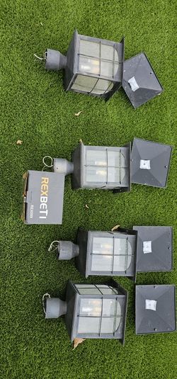 Lamps For Walls/pillars. Low Voltage Set Up