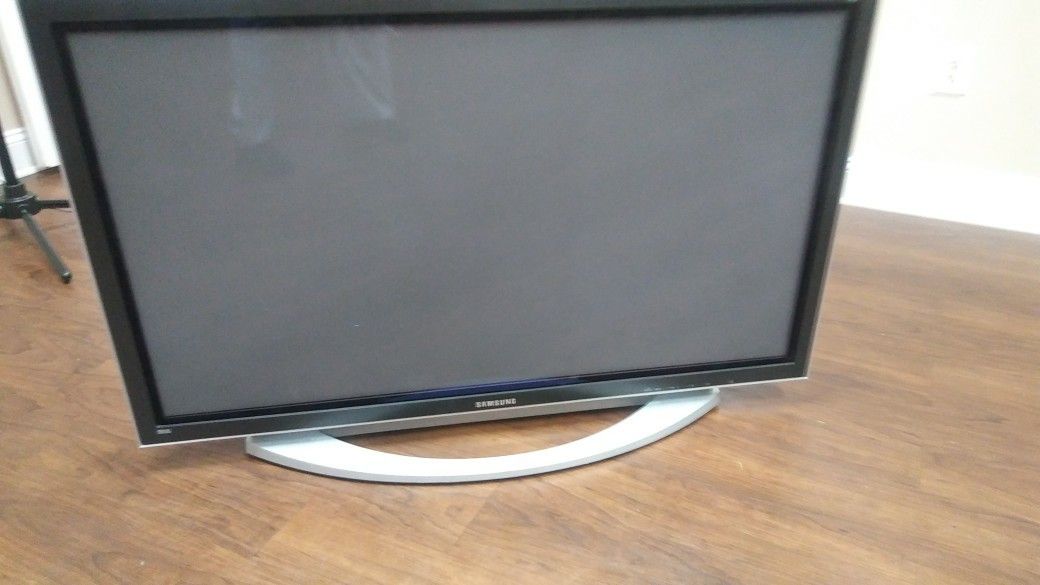 Samsung TV 50 inch plasma