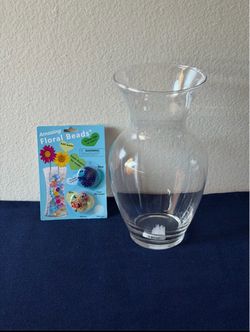 glass flower vase & Floral Beads®