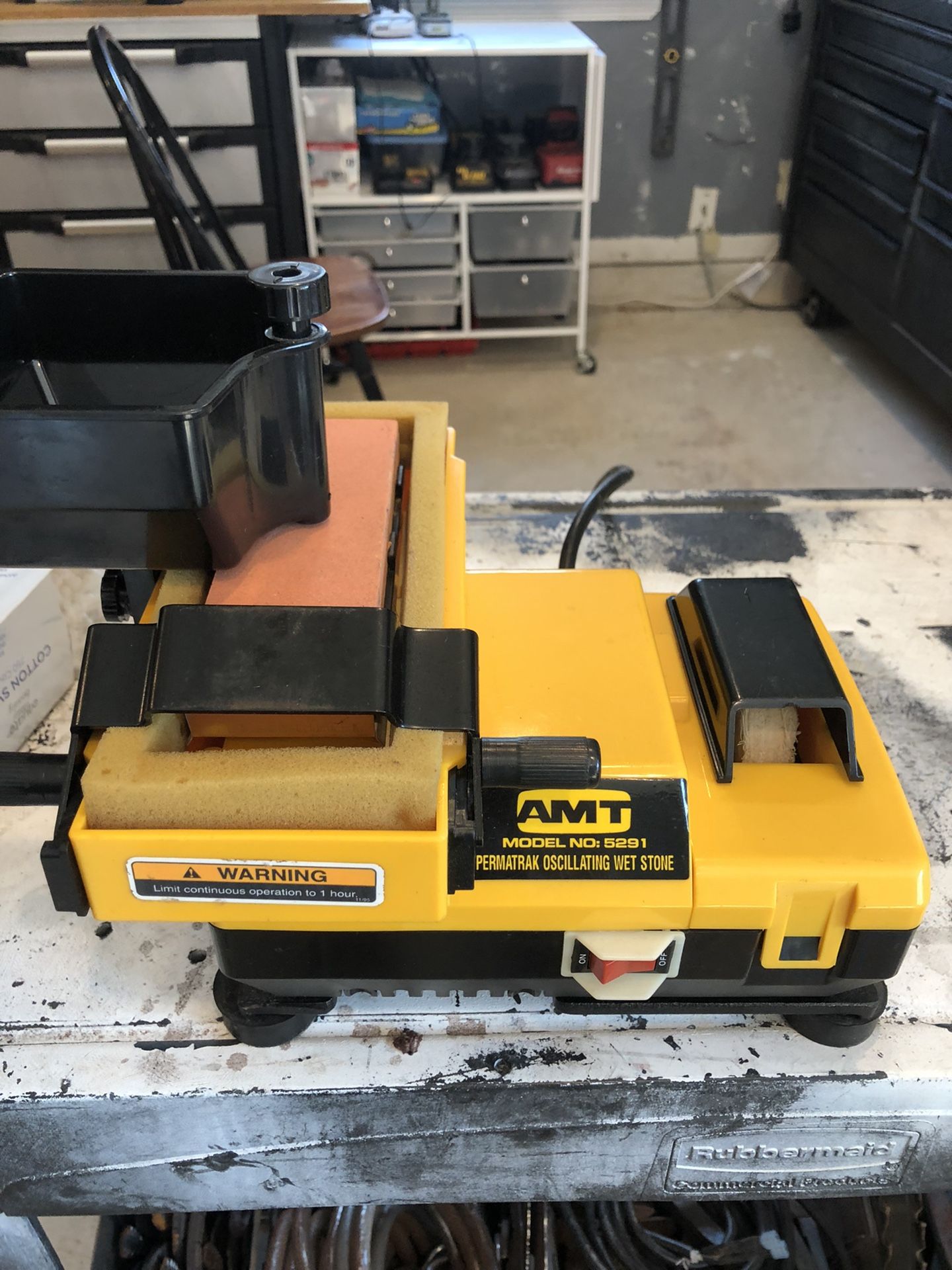 AMT Permatrak Oscillating Wet Stone Model 5291 Knife Sharpener
