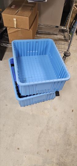 Storage bins