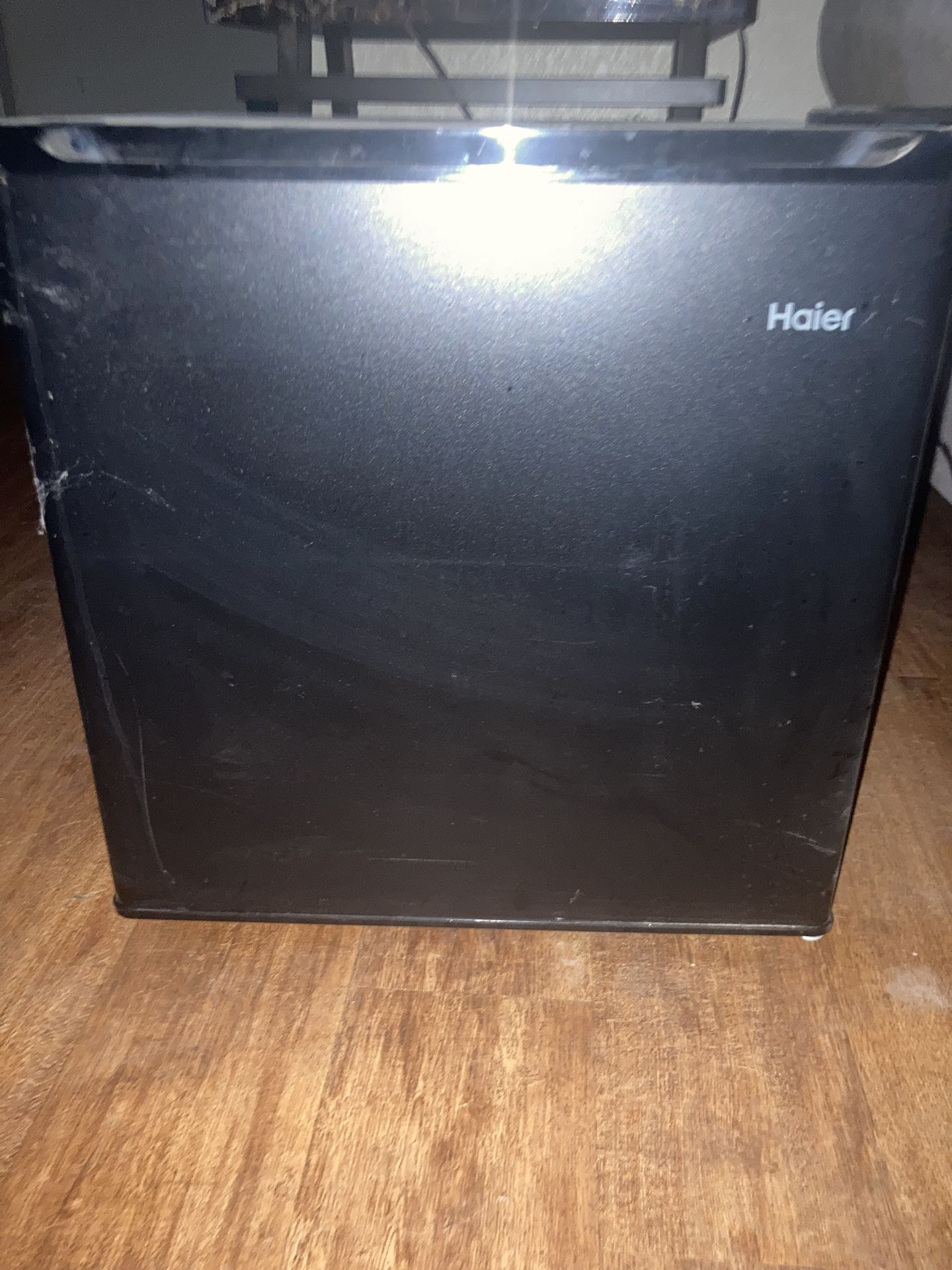 Haier Mini Fridge Im